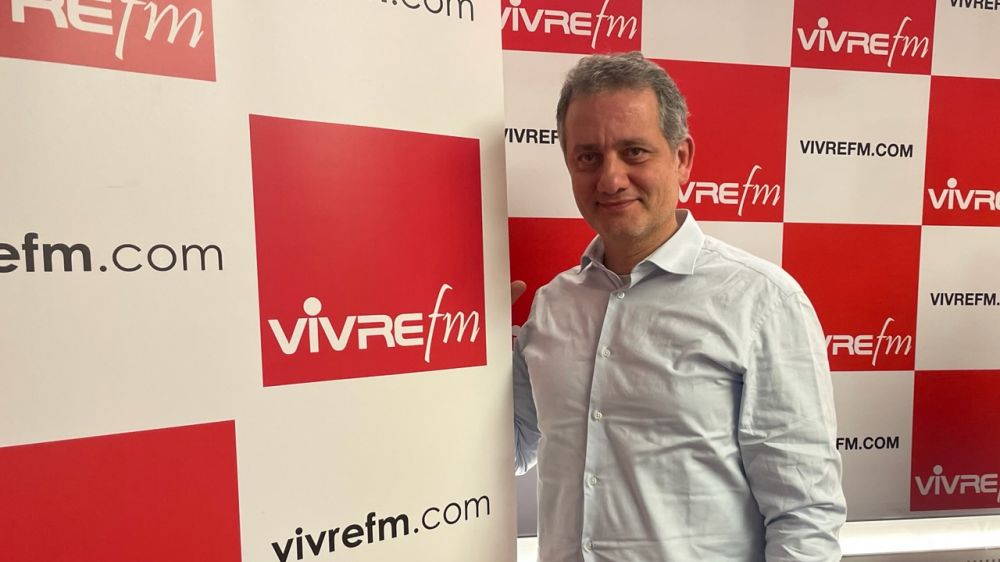 Vivre Fm L Invit E Du Gr Gory Strouk Producteur De La S Rie