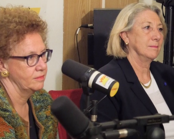 Marie-Sophie Desaulle face à Joelle Mélin lors du débat de l'entre-deux-tours de Vivre FM